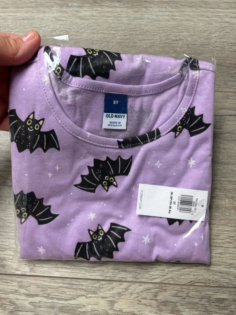 Old Navy halloween bat
